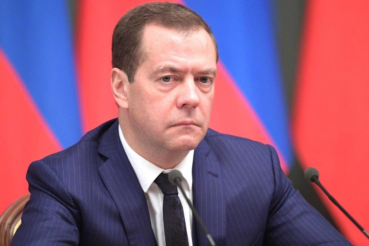 Медведев заявил, что Фицо представлял не русофобские силы в истеблишменте Европы Медведев заявил, что Фицо представлял не русофобские силы в истеблишменте Европы