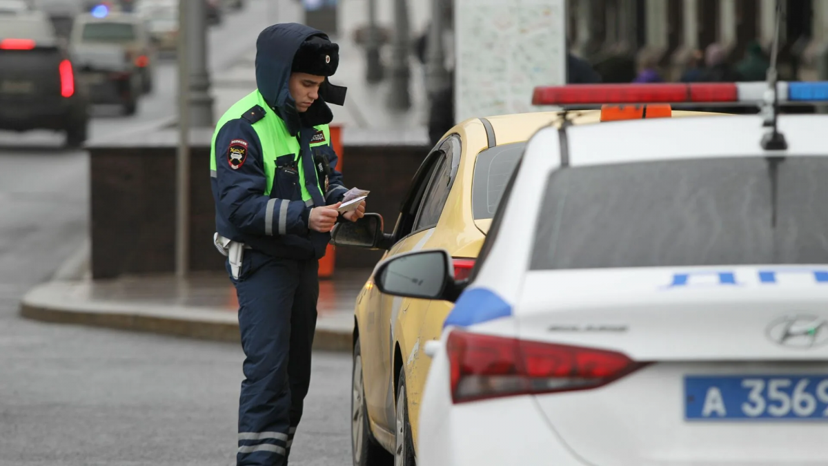 Терапевт прокомментировал список запрещенных водителям лекарств Терапевт прокомментировал список запрещенных водителям лекарств