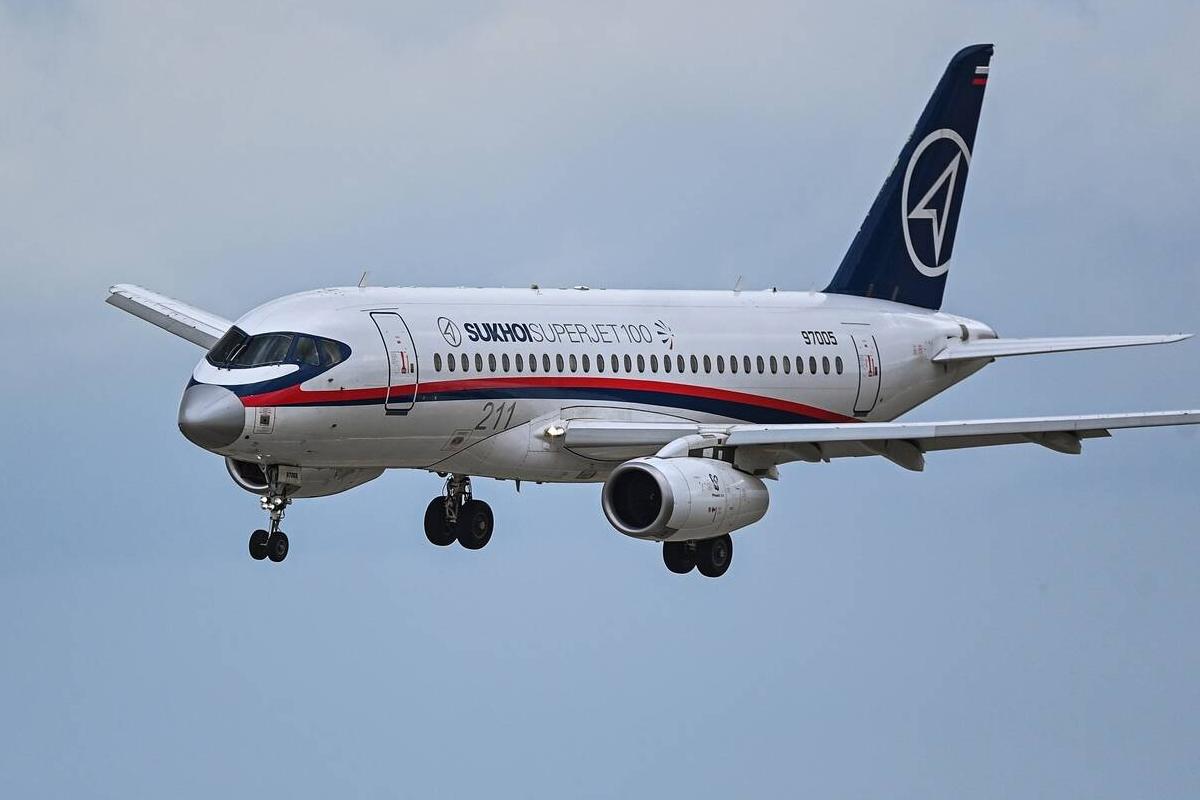 Чемезов: Российский самолёт Superjet могут переименовать в «Яковлев» Чемезов: Российский самолёт Superjet могут переименовать в «Яковлев»