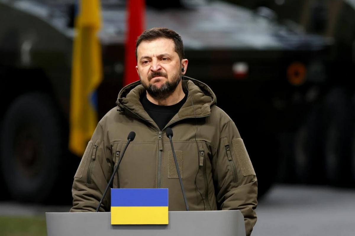 Зеленский обвинил весь мир в провале ВСУ под Харьковом Зеленский обвинил весь мир в провале ВСУ под Харьковом