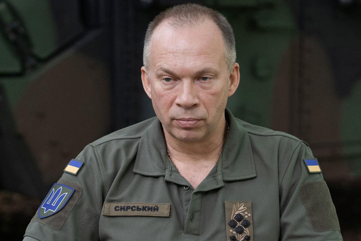 Сырский заявил о значительных успехах российских войск в Харьковской области Сырский заявил о значительных успехах российских войск в Харьковской области