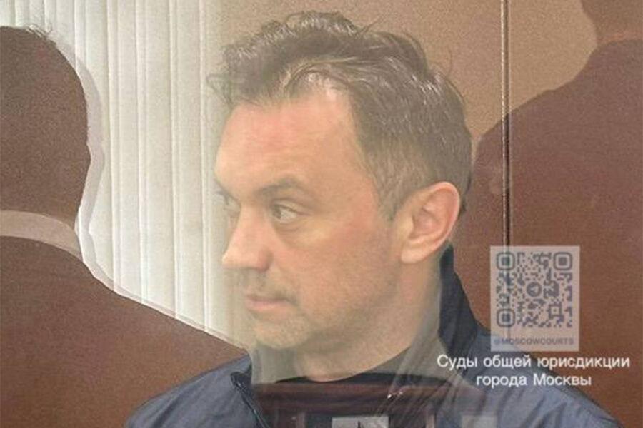 Суду стало известно о связях Фомина в верхушке предприятий Минобороны Суду стало известно о связях Фомина в верхушке предприятий Минобороны