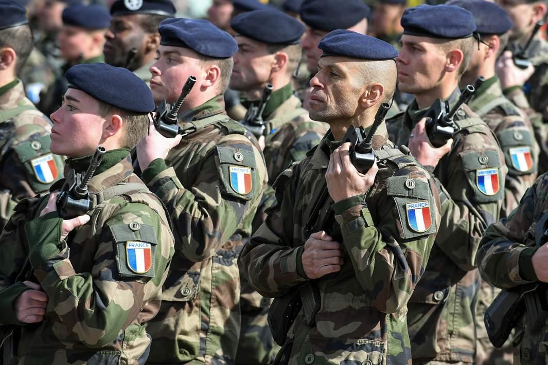 Евродепутат оценил угрозы Макрона отправить войска на Украину Евродепутат оценил угрозы Макрона отправить войска на Украину