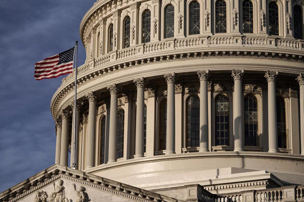 Конгресс США сохранил прогноз роста госдолга страны до 166% в 2054 году Конгресс США сохранил прогноз роста госдолга страны до 166% в 2054 году