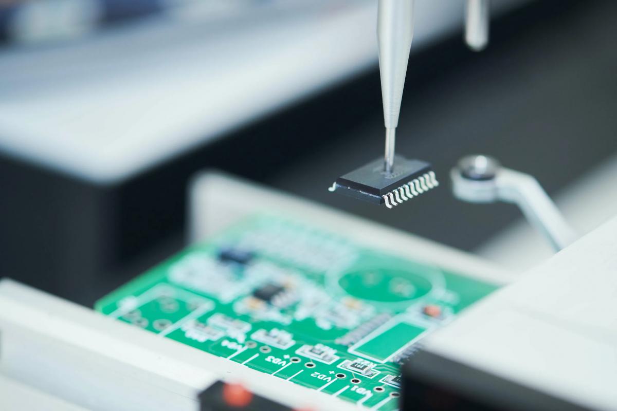 SML может удаленно отключить станки TSMC на Тайване в случае боевых действий SML может удаленно отключить станки TSMC на Тайване в случае боевых действий