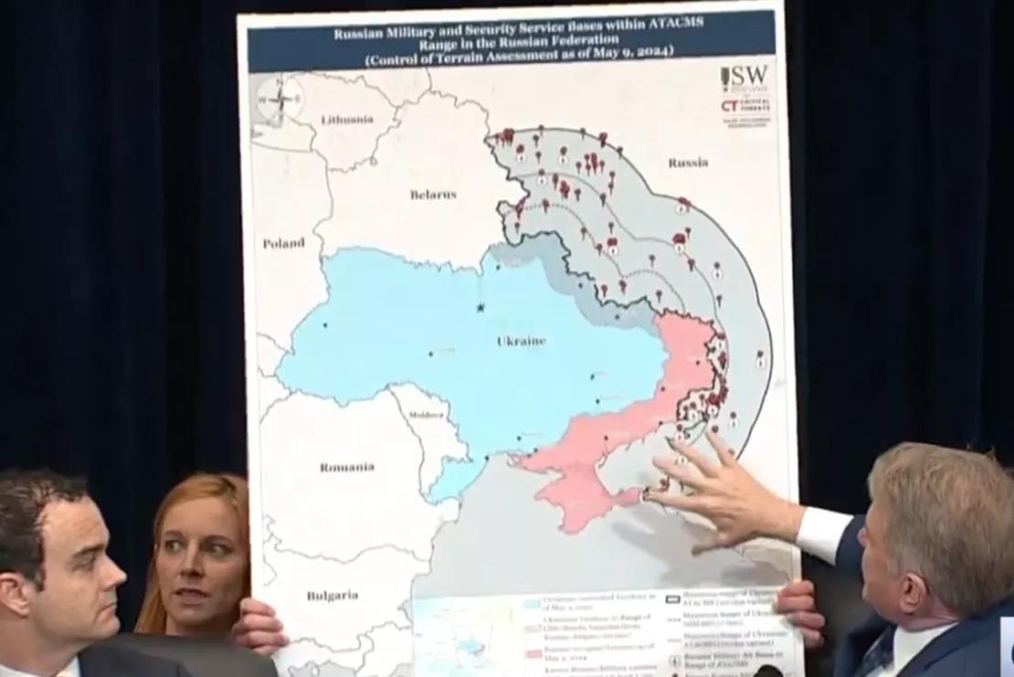 В Конгрессе показали карту России с зоной ударов ракетами США В Конгрессе показали карту России с зоной ударов ракетами США