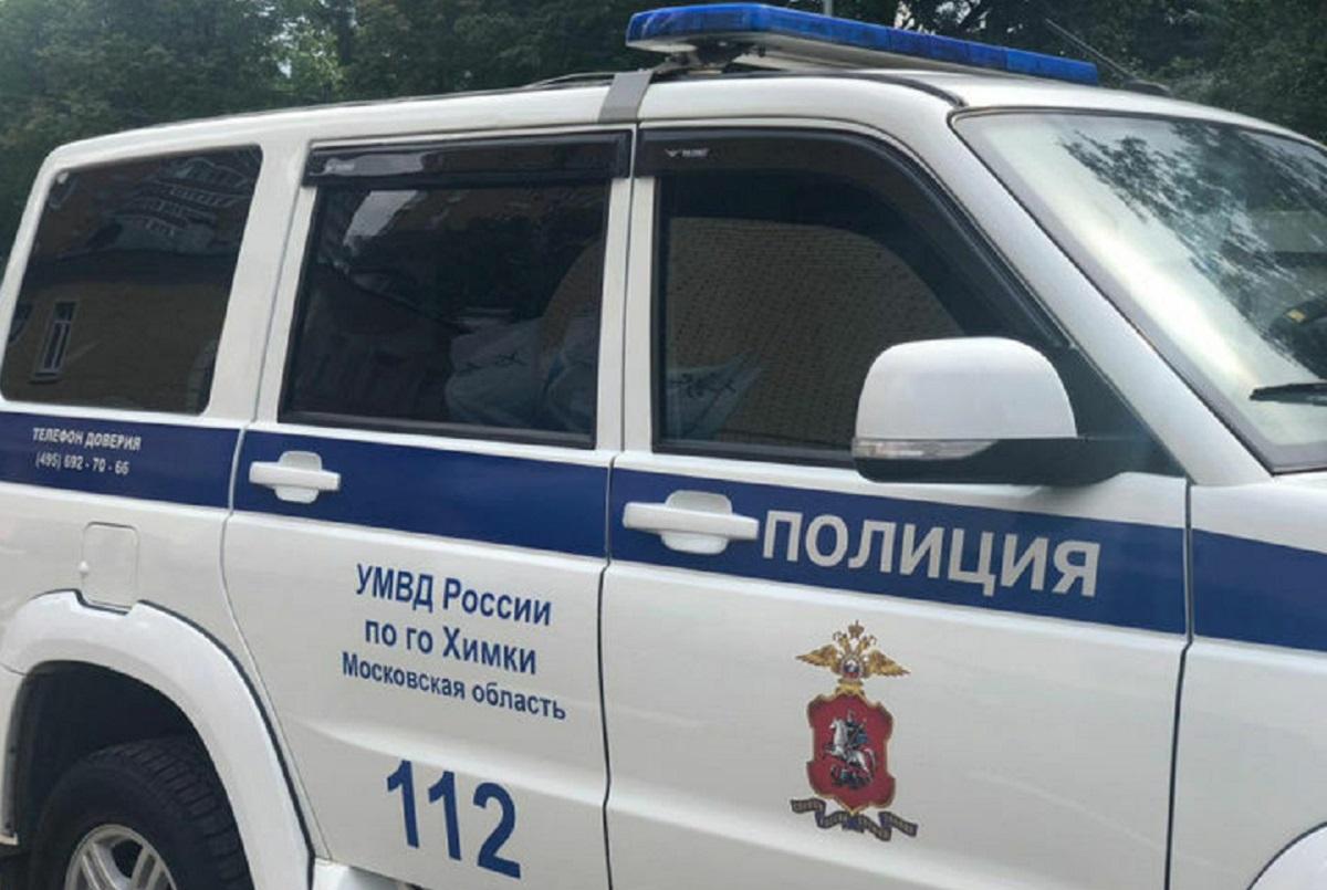 В Подмосковье около магазина нашли 6-летнюю девочку без одежды, полиция разбирается в причинах инцидента В Подмосковье около магазина нашли 6-летнюю девочку без одежды, полиция разбирается в причинах инцидента