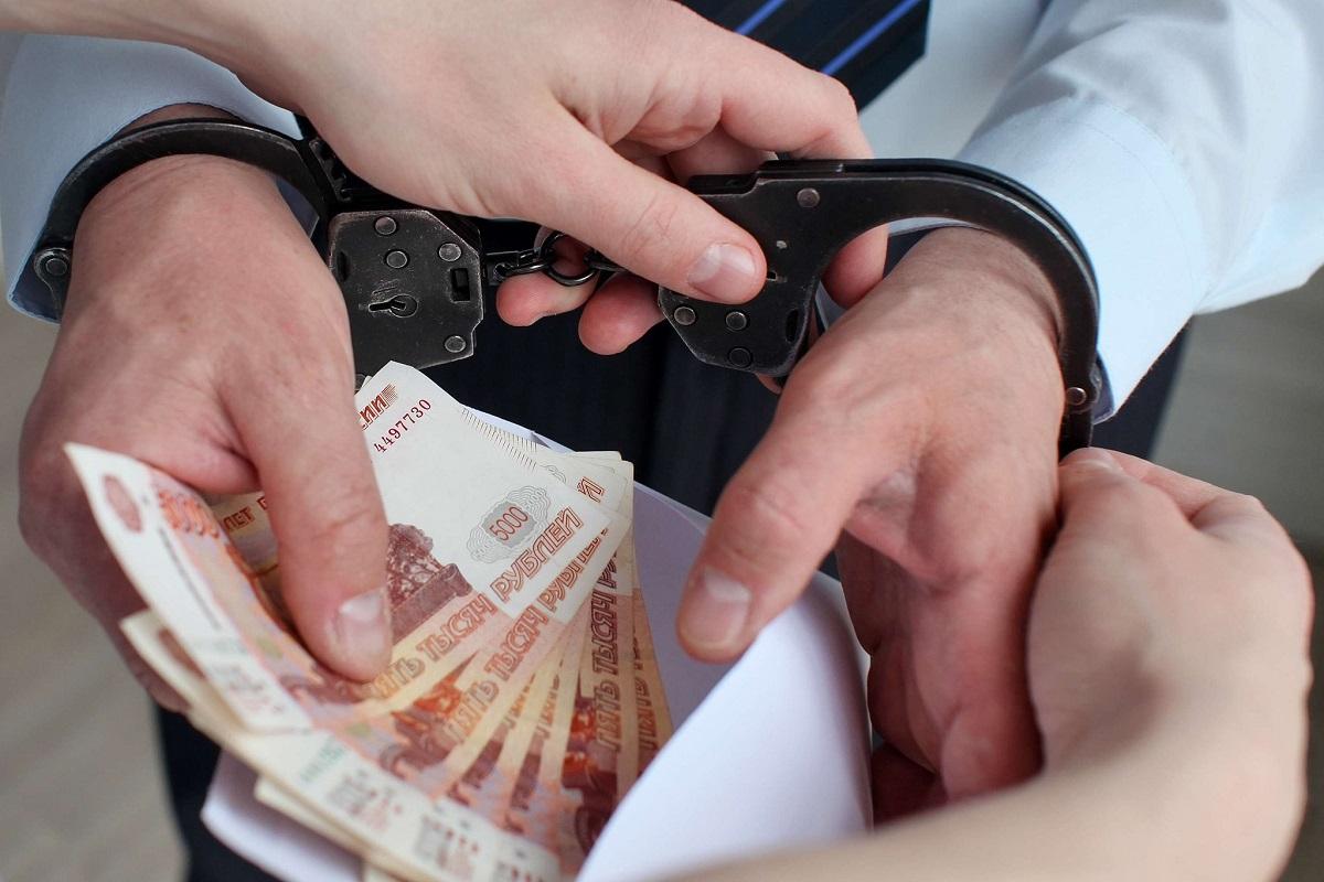 В Смоленске силовики задержали майора МВД, требовавшего с гражданина взятку в 25 млн рублей за возможность избежать наказания В Смоленске силовики задержали майора МВД, требовавшего с гражданина взятку в 25 млн рублей за возможность избежать наказания