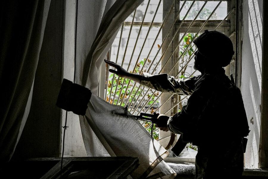В Крынках найдены тела украинских военных В Крынках найдены тела украинских военных