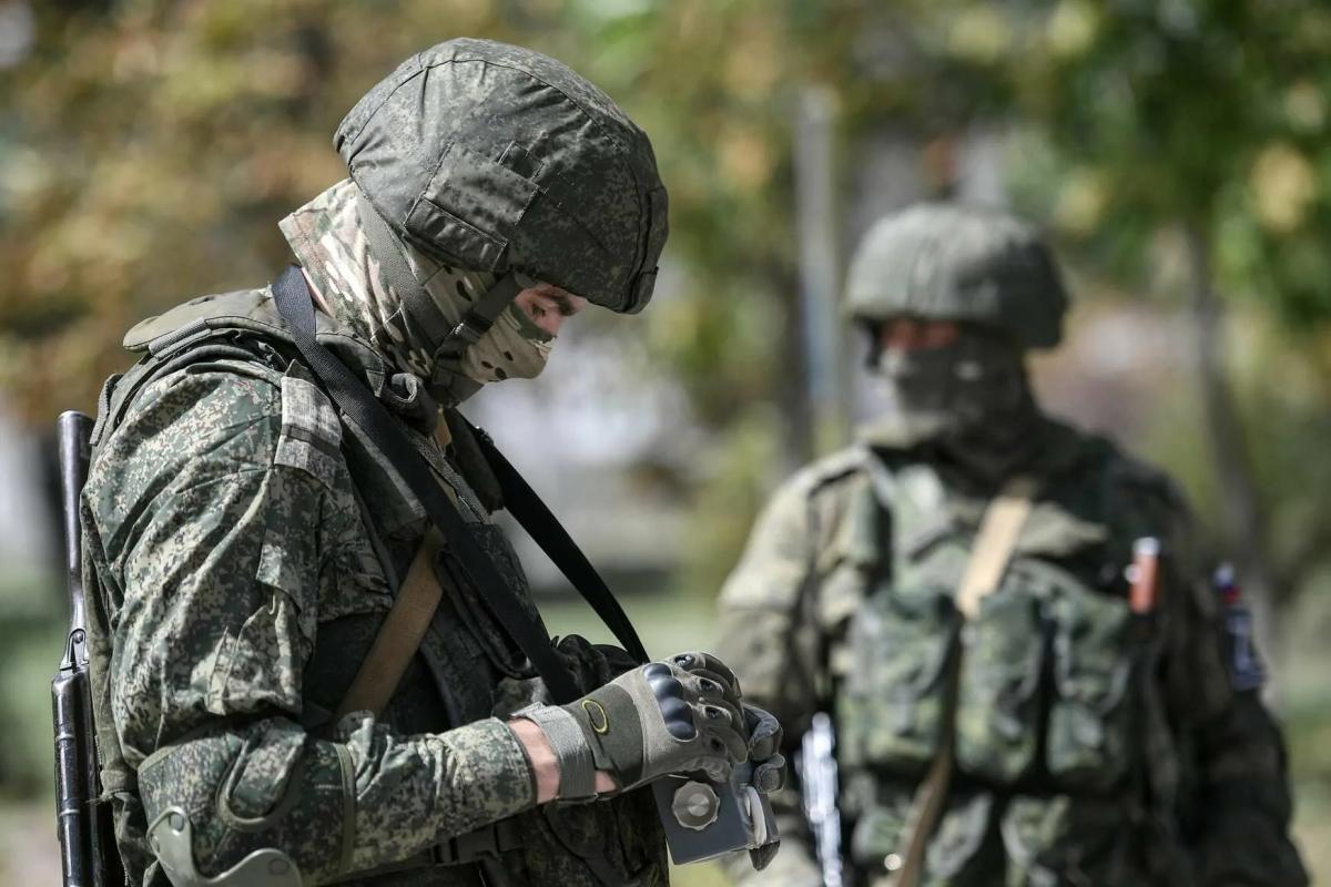Российские военные освободили военнослужащих Чада, захваченных в плен Российские военные освободили военнослужащих Чада, захваченных в плен