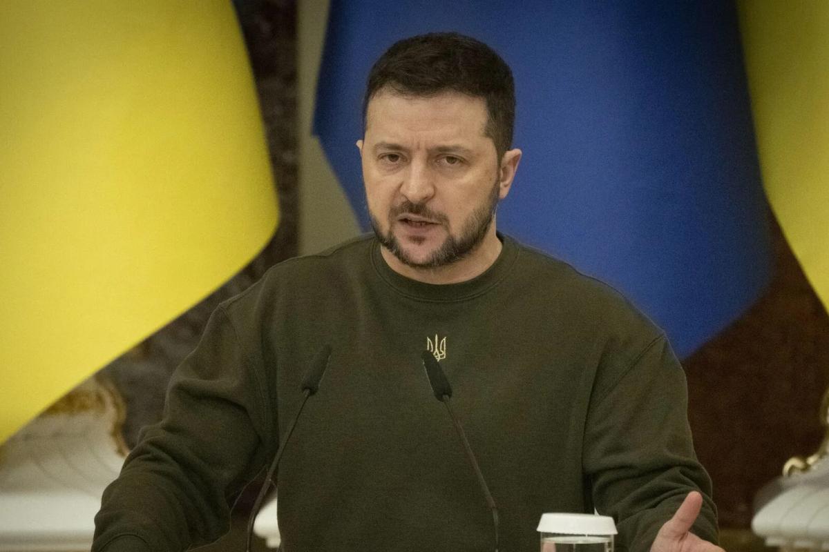 Зеленского попросили не давить на НАТО в вопросе вступления Украины Зеленского попросили не давить на НАТО в вопросе вступления Украины