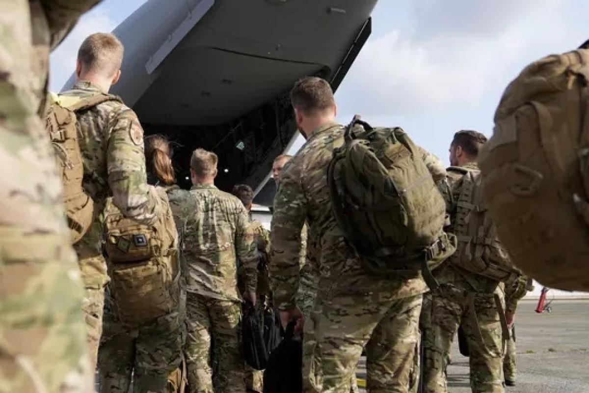 Стивен Брайен: ввод войск НАТО в небольшом количестве не спасет Украину Стивен Брайен: ввод войск НАТО в небольшом количестве не спасет Украину