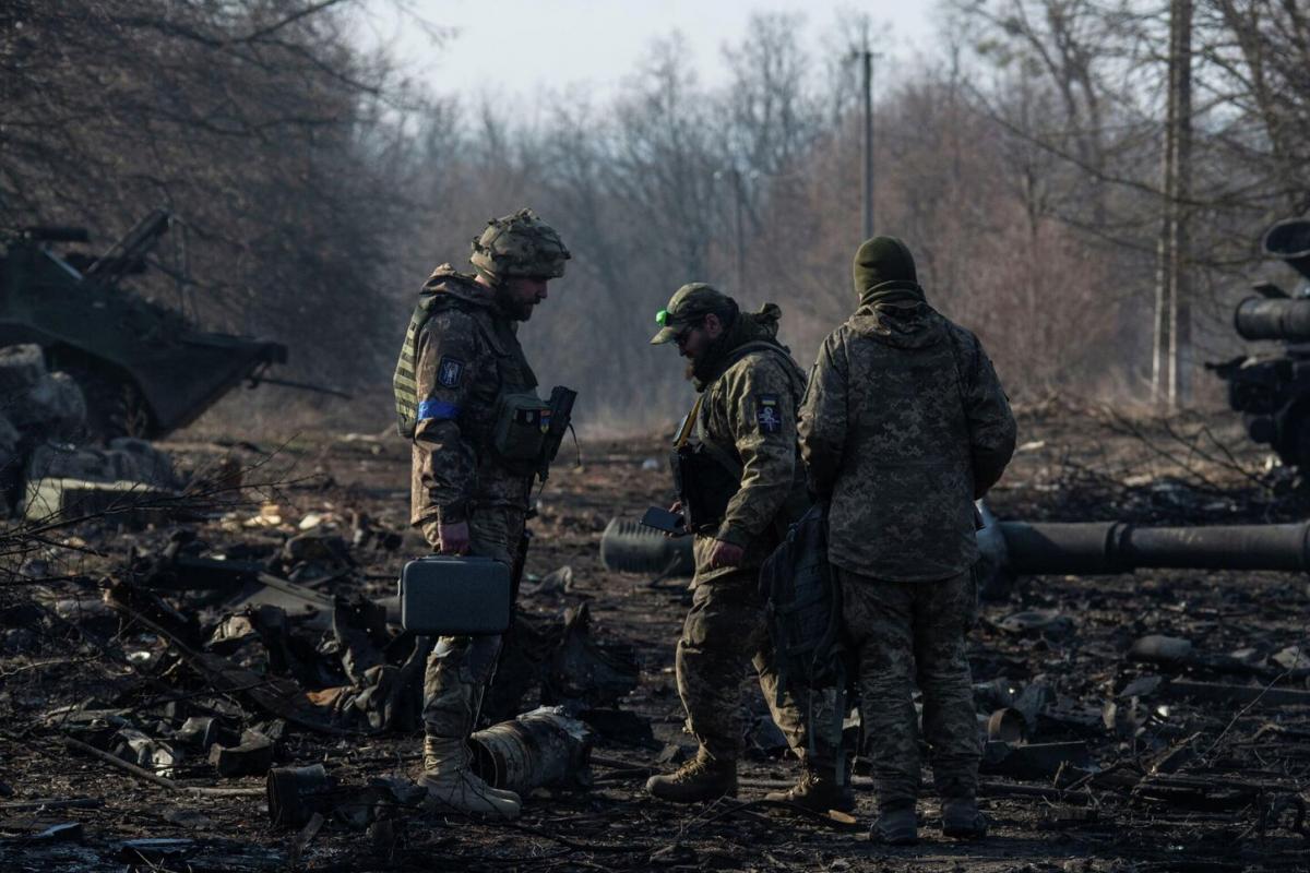 Украинская оборона на Харьковском направлении рушится Украинская оборона на Харьковском направлении рушится