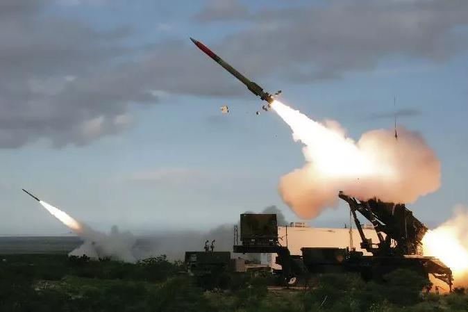 В Германии допустили использование Украиной Patriot против авиации в России В Германии допустили использование Украиной Patriot против авиации в России