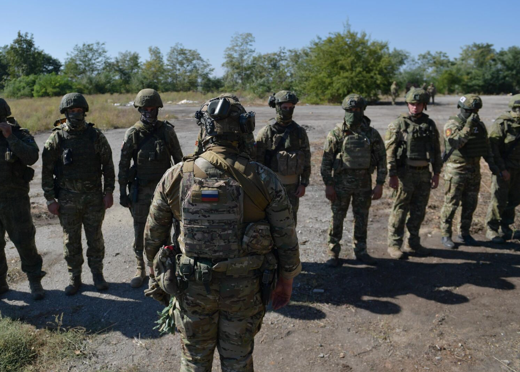 Российский военкор поделился, как ВС РФ откинули ВСУ на Харьковском направлении Российский военкор поделился, как ВС РФ откинули ВСУ на Харьковском направлении
