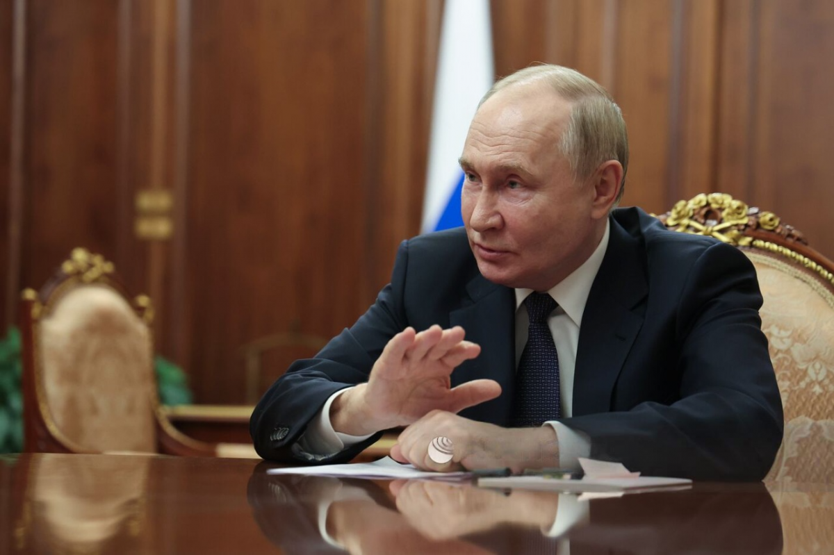 Президент России напомнил о начальных моментах кризиса на Украине Президент России напомнил о начальных моментах кризиса на Украине
