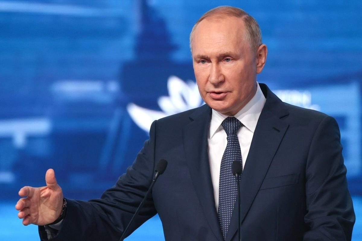 Путин: У России нет имперских амбиций Путин: У России нет имперских амбиций