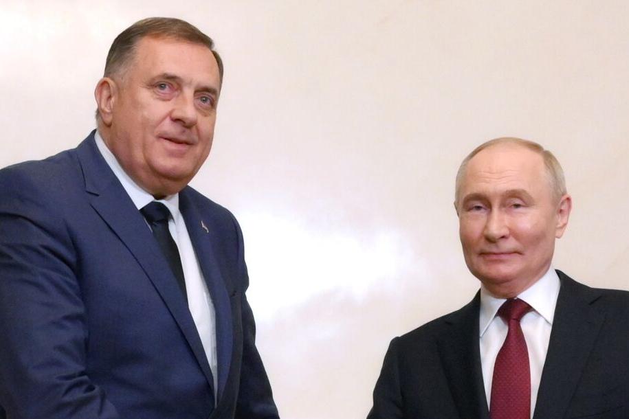 Путин отметил восстановительный рост товарооборота с Республикой Сербской Путин отметил восстановительный рост товарооборота с Республикой Сербской