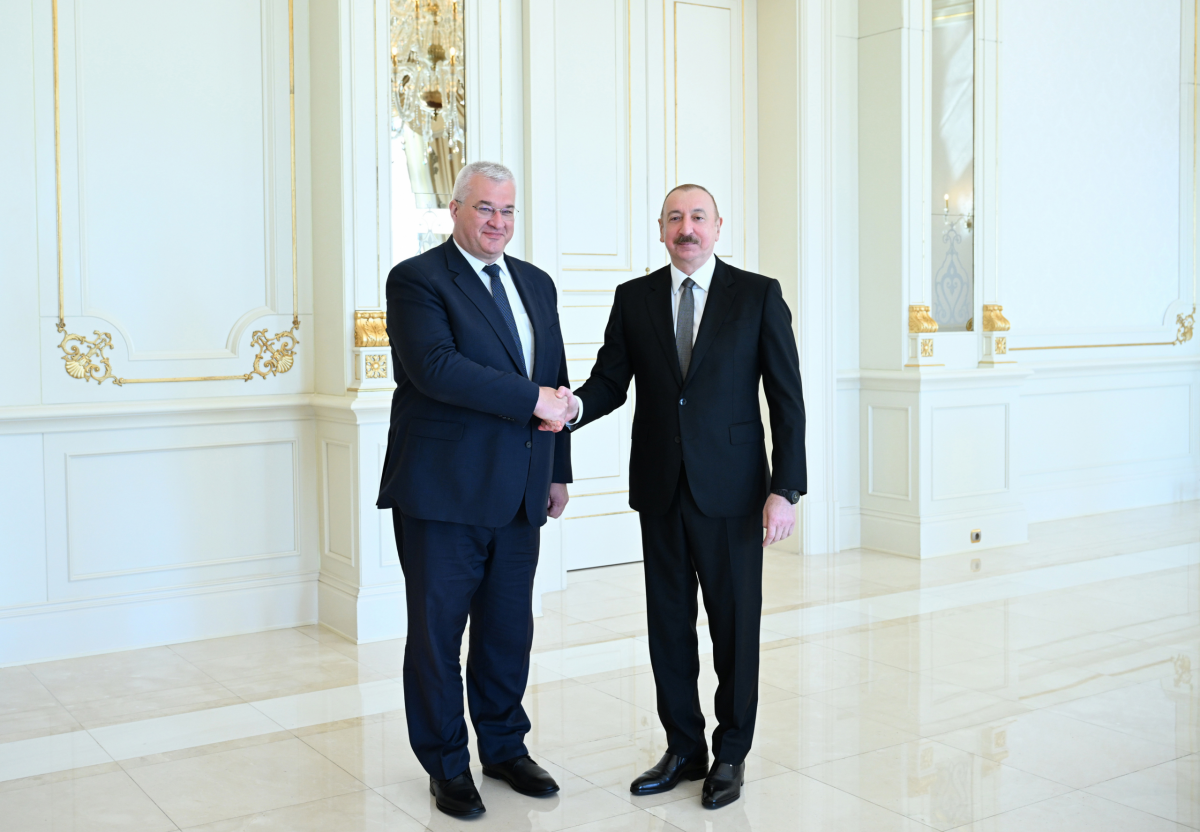 Эксперт призвал срочно пересмотреть российскую политику в отношении Азербайджана Эксперт призвал срочно пересмотреть российскую политику в отношении Азербайджана