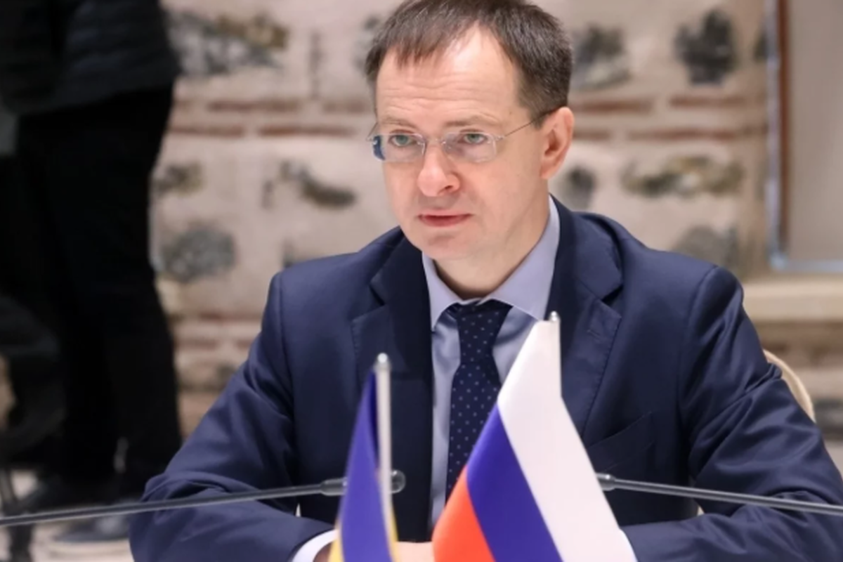 Владимир Мединский оценил итоги второго раунда переговоров с Украиной Владимир Мединский оценил итоги второго раунда переговоров с Украиной