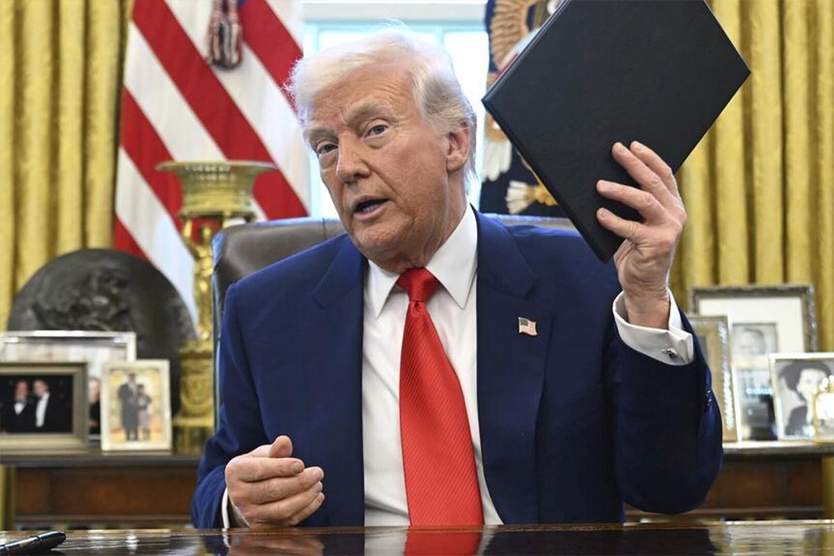 Трамп связал пошлины с экономическим выживанием США Трамп связал пошлины с экономическим выживанием США