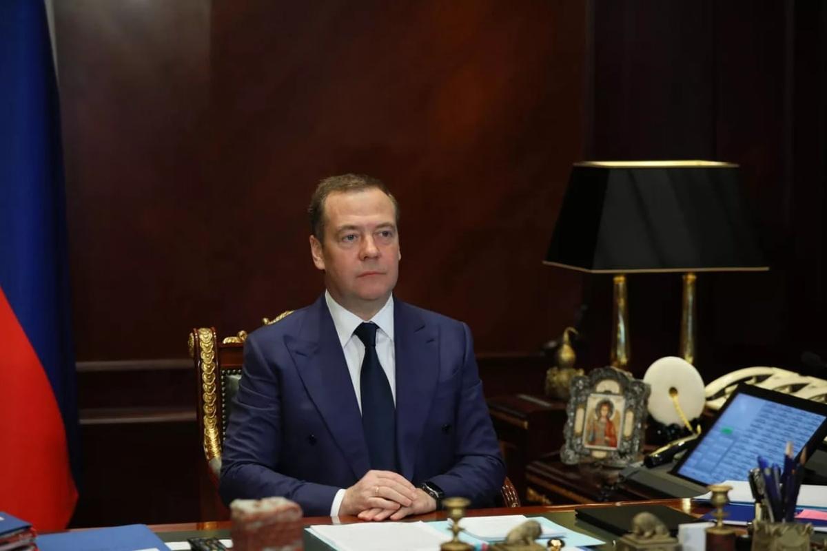 В России предупредили об акте возмездия после атаки ВСУ на аэродромы В России предупредили об акте возмездия после атаки ВСУ на аэродромы