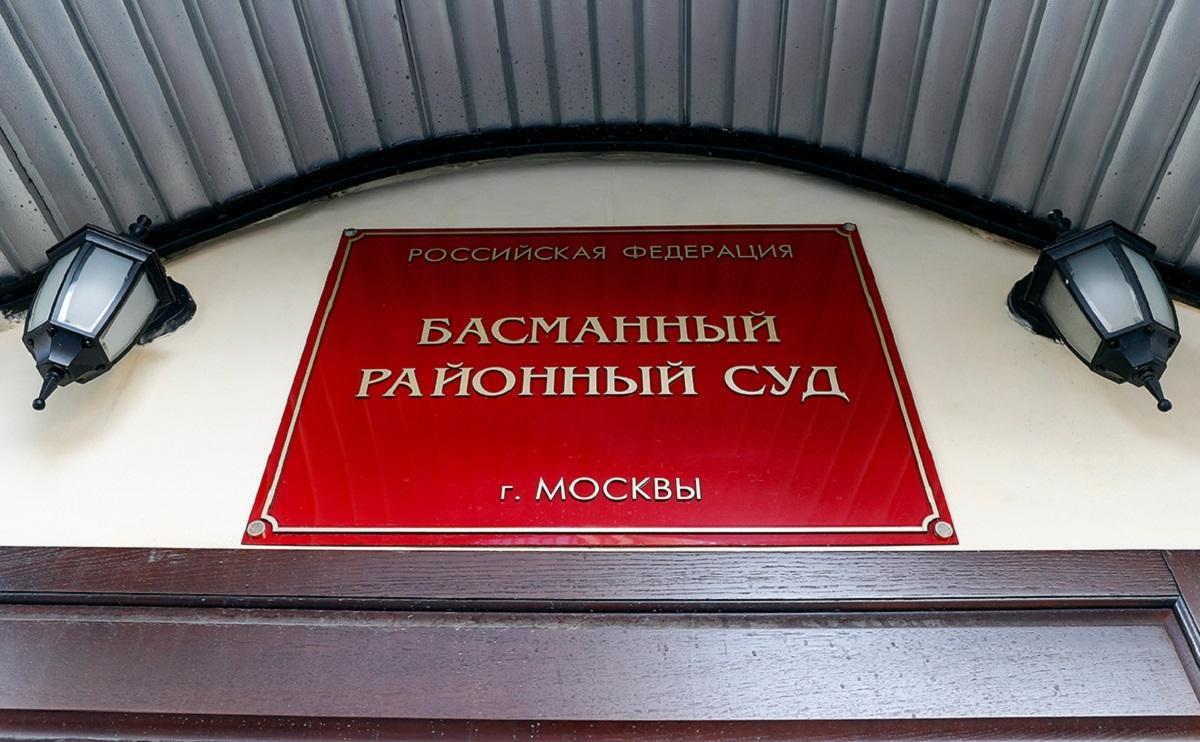 Экс-спецназовец Алексей Чеботарёв перестал отрицать обвинение в массовых убийствах Экс-спецназовец Алексей Чеботарёв перестал отрицать обвинение в массовых убийствах