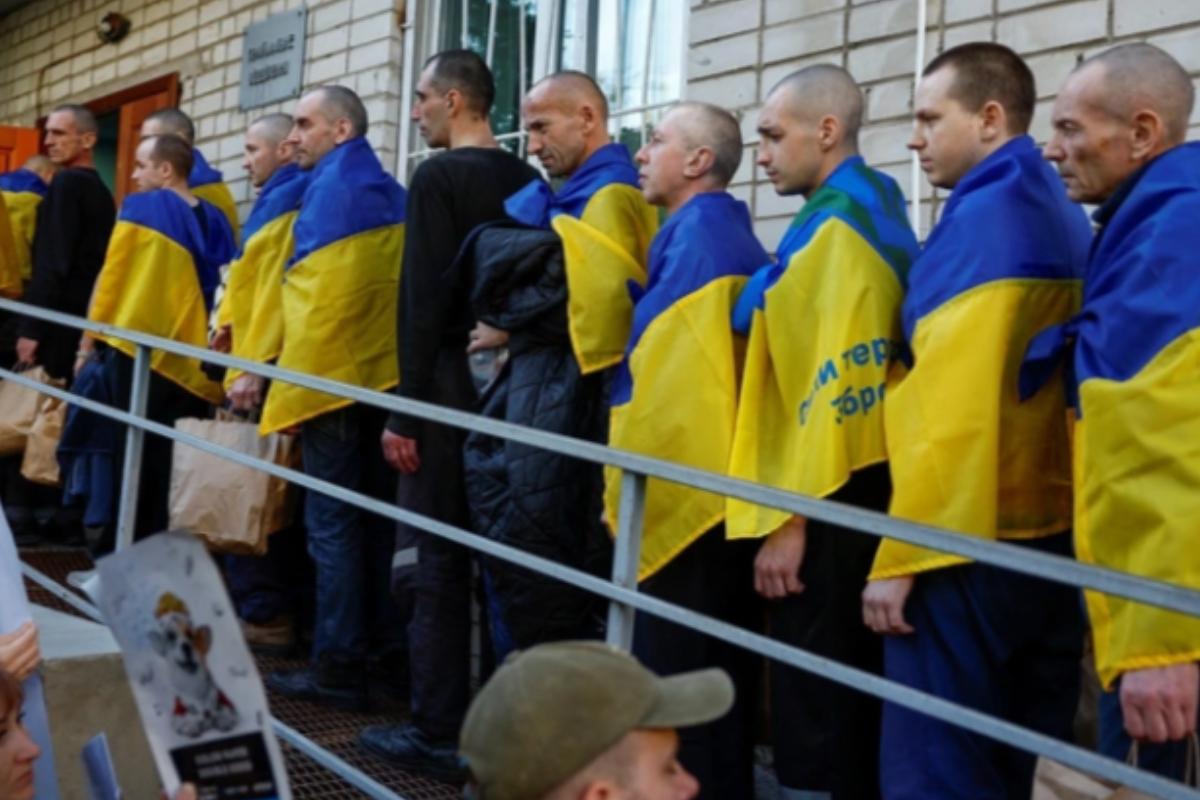 Песков и Захарова усомнились в честности Украины по вопросу обмена пленными Песков и Захарова усомнились в честности Украины по вопросу обмена пленными