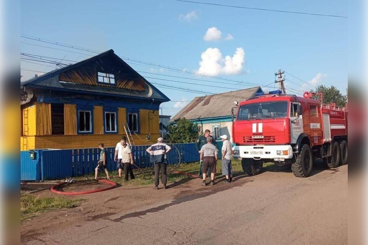 В Башкортостане во время пожара в частном доме погибли дети В Башкортостане во время пожара в частном доме погибли дети