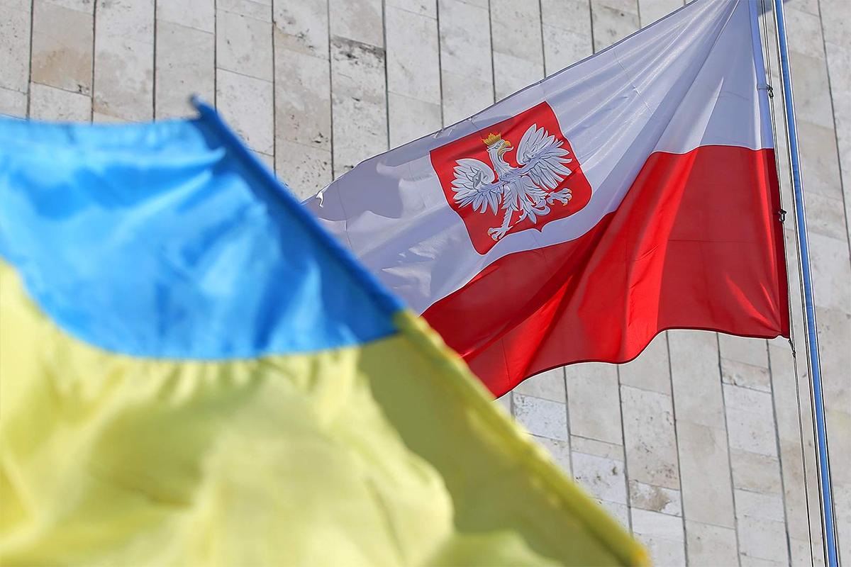 Между Украиной и Польшей вспыхнул новый конфликт Между Украиной и Польшей вспыхнул новый конфликт