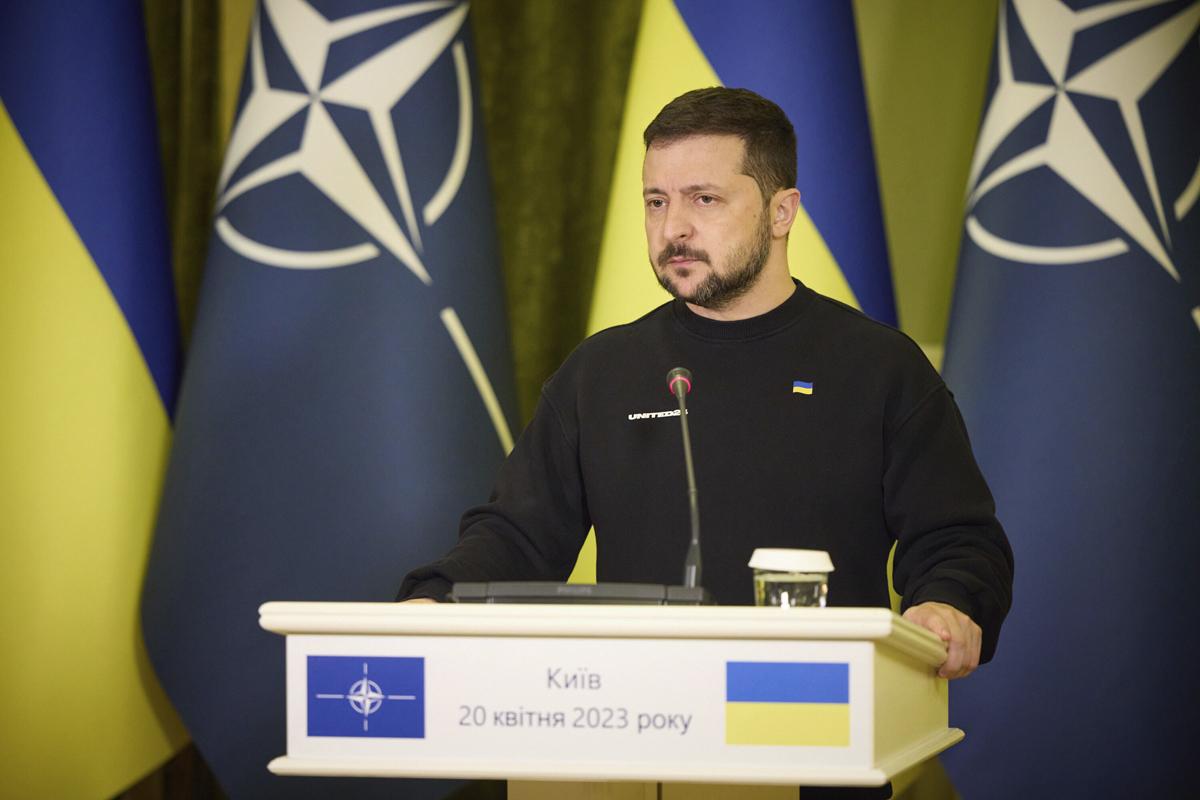 Глава МИД Сибига заявил, что Зеленский может посетить саммит НАТО Глава МИД Сибига заявил, что Зеленский может посетить саммит НАТО