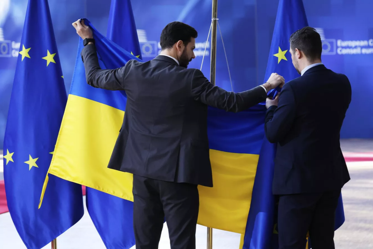Нужна ли Украина на самом деле: журналист Боуз предложил ЕС узнать мнение европейцев Нужна ли Украина на самом деле: журналист Боуз предложил ЕС узнать мнение европейцев