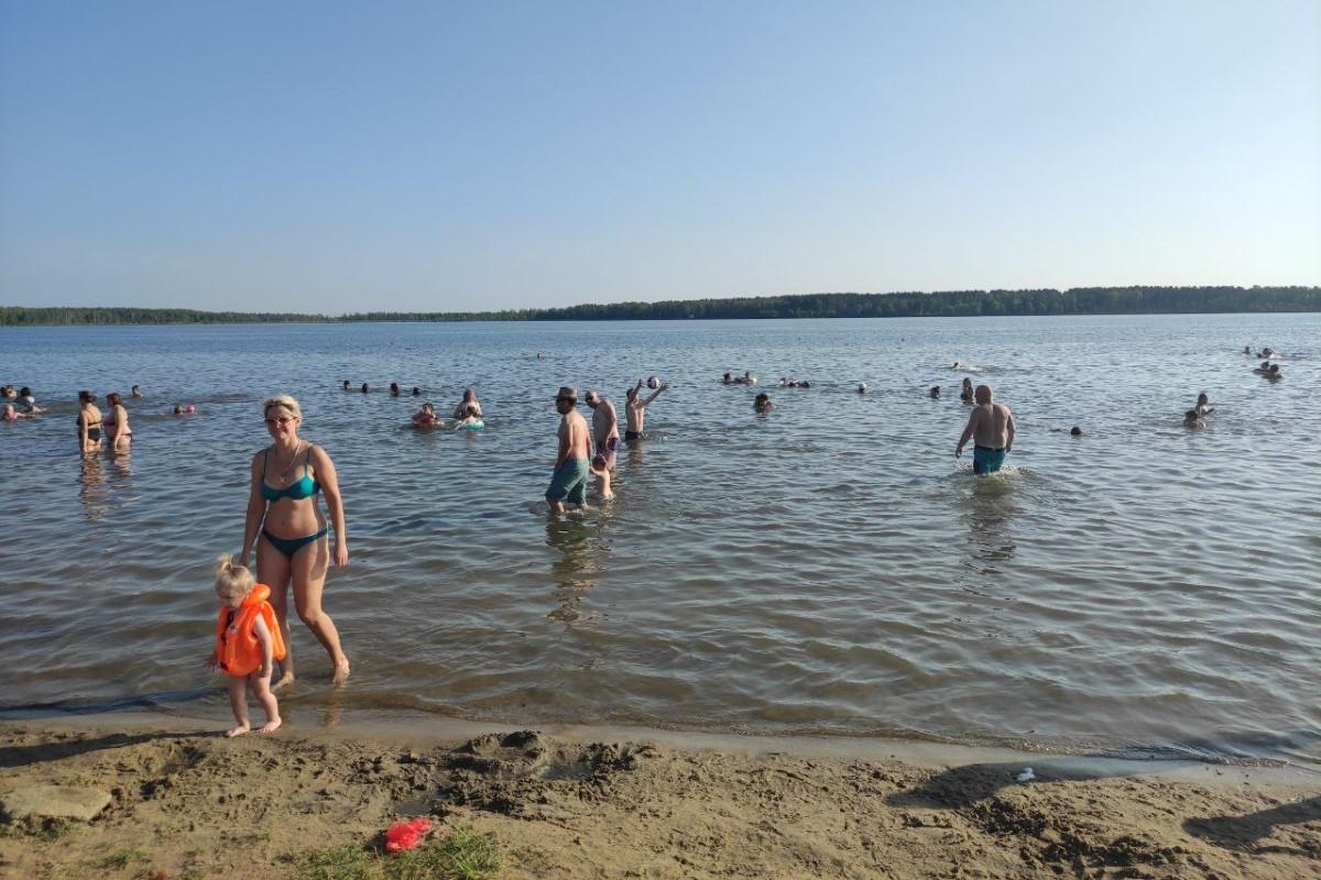 Терапевт Сухарева рассказала, почему не стоит летом купаться в стоячей воде Терапевт Сухарева рассказала, почему не стоит летом купаться в стоячей воде