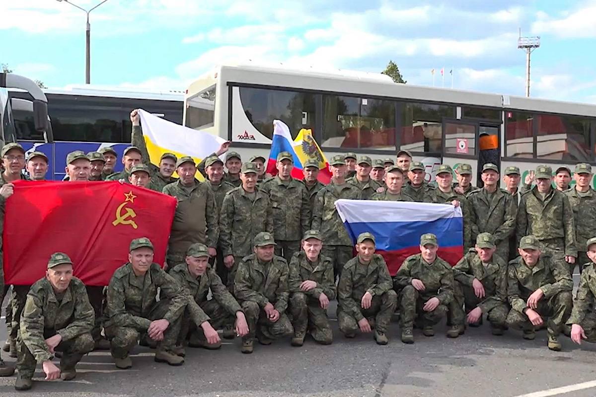 Состоялся второй этап возвращения российских военнослужащих из украинского плена Состоялся второй этап возвращения российских военнослужащих из украинского плена