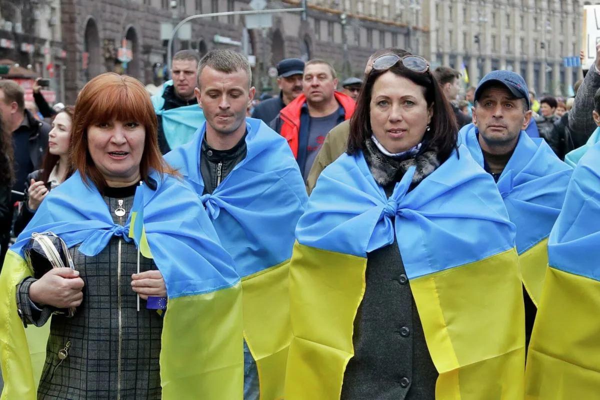 КМИС: 52% граждан Украины готовы воевать дальше КМИС: 52% граждан Украины готовы воевать дальше