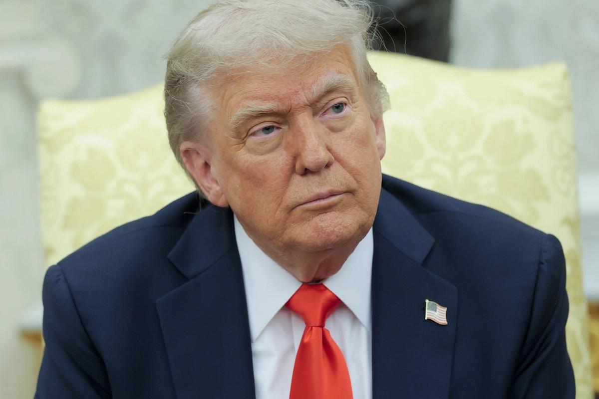 Зеленский отдал решение конфликта на Украине в руки Дональда Трампа Зеленский отдал решение конфликта на Украине в руки Дональда Трампа