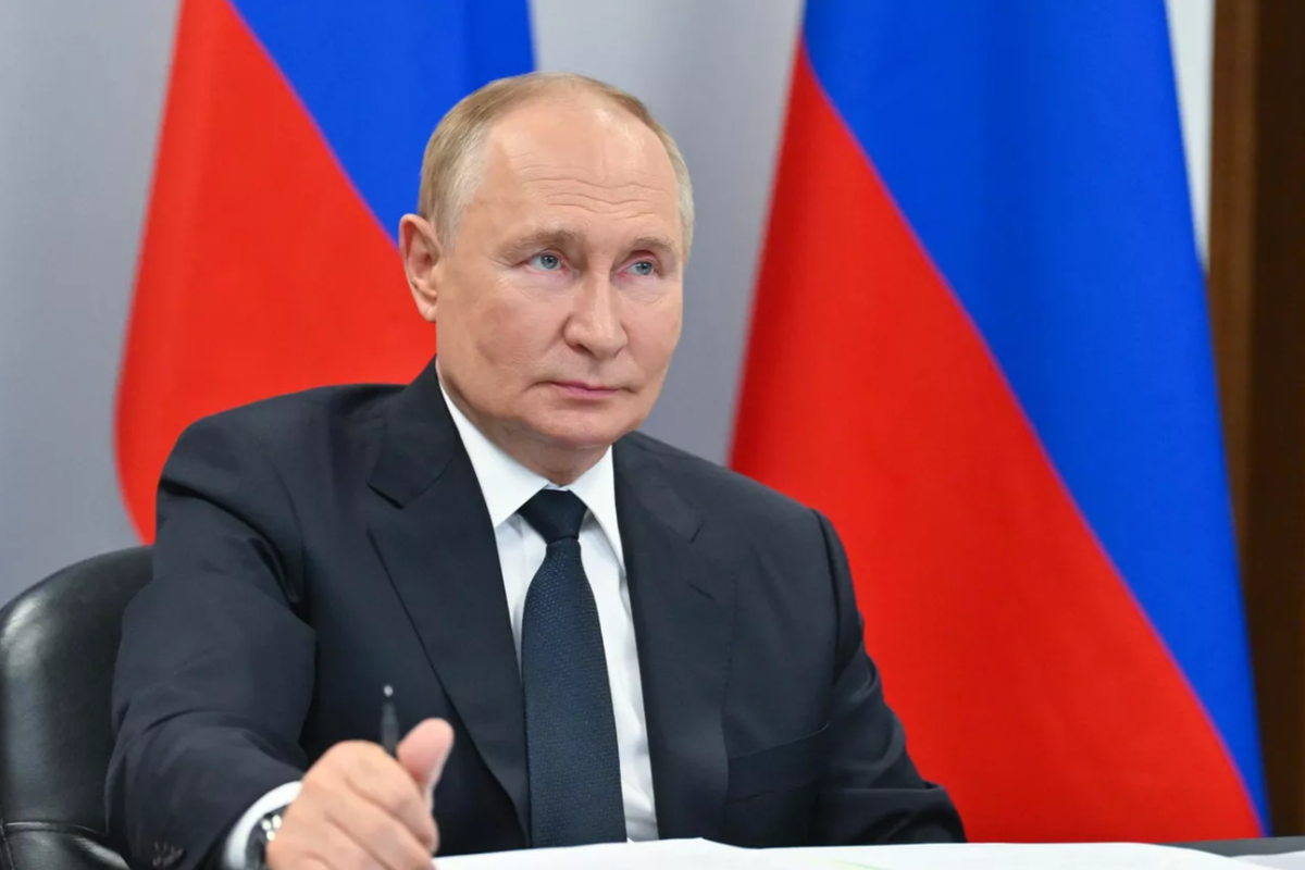 Владимир Путин заявил о необходимости внедрять ИИ в систему вооружений Владимир Путин заявил о необходимости внедрять ИИ в систему вооружений