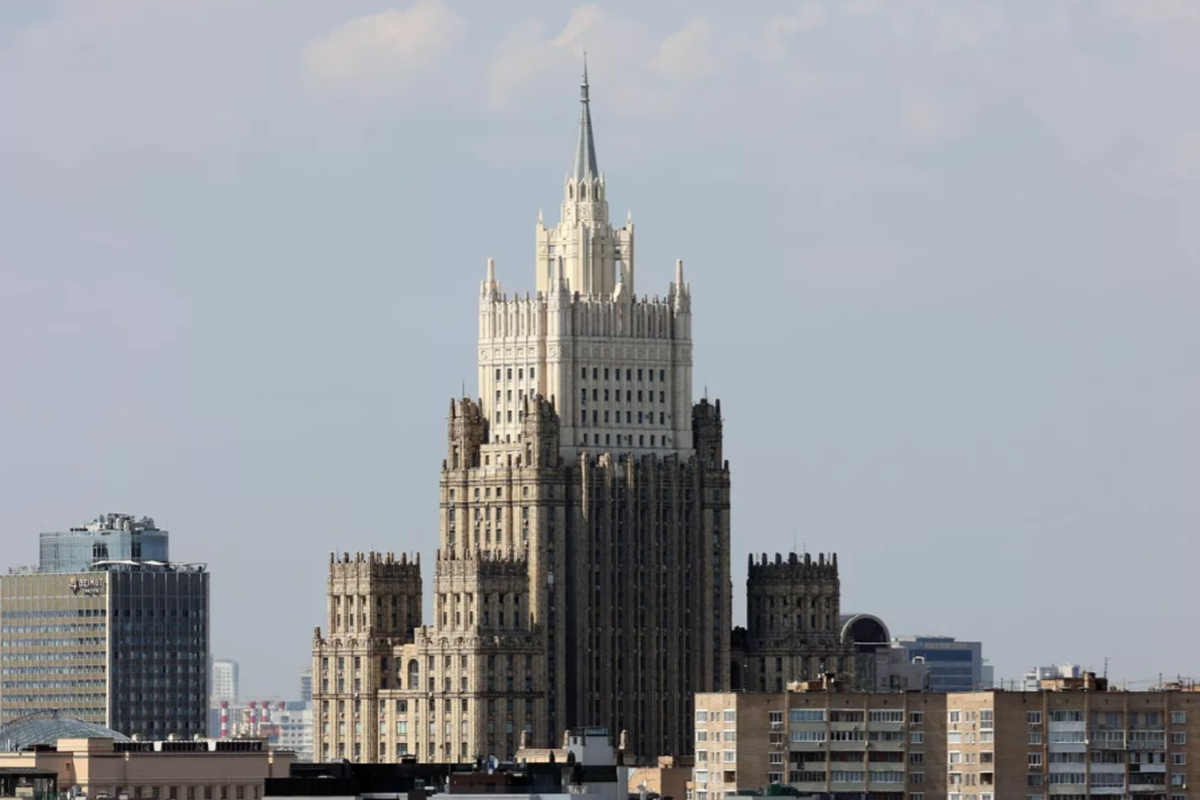 МИД России осудил нападение Израиля на Иран как нарушение международного права МИД России осудил нападение Израиля на Иран как нарушение международного права