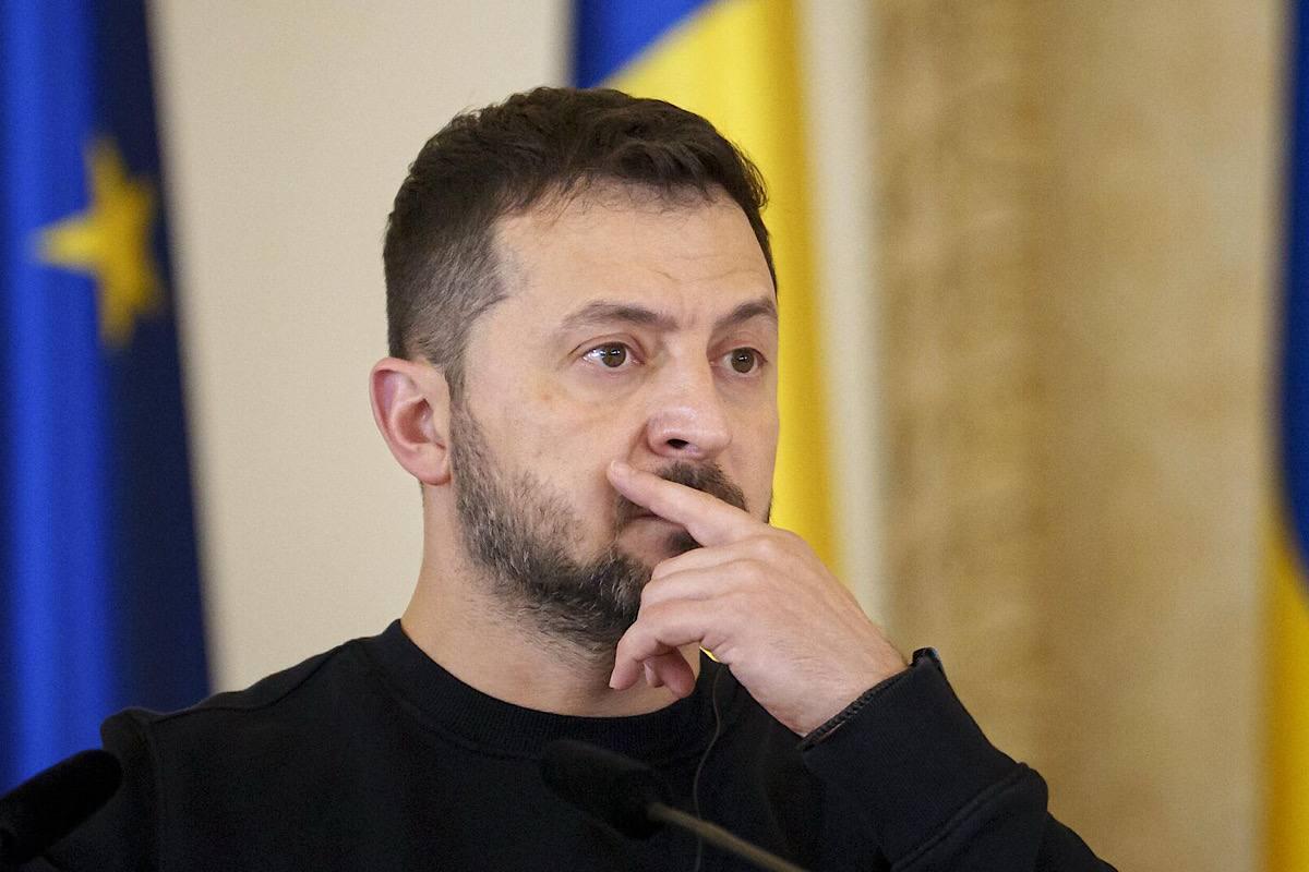Зеленскому сообщили плохие новости после удара Израиля по Ирану Зеленскому сообщили плохие новости после удара Израиля по Ирану