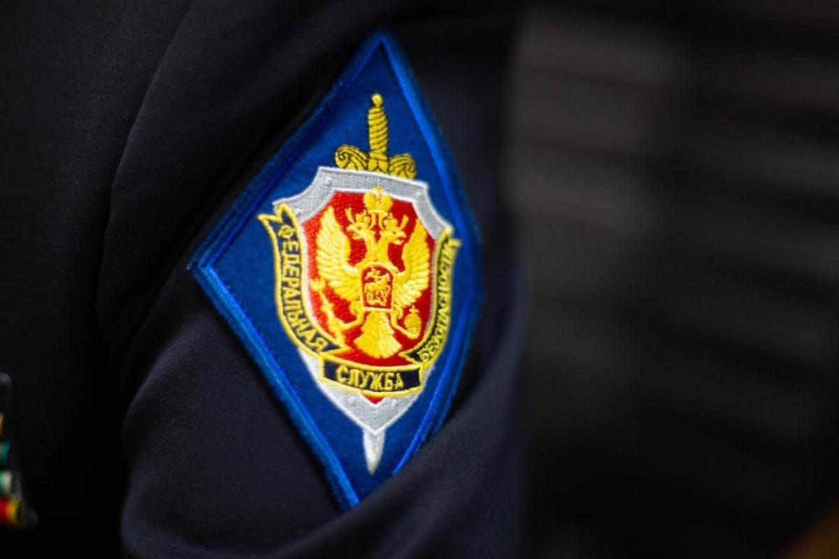 Житель Алтайского края попал под уголовное дело из-за комментариев в Интернете Житель Алтайского края попал под уголовное дело из-за комментариев в Интернете