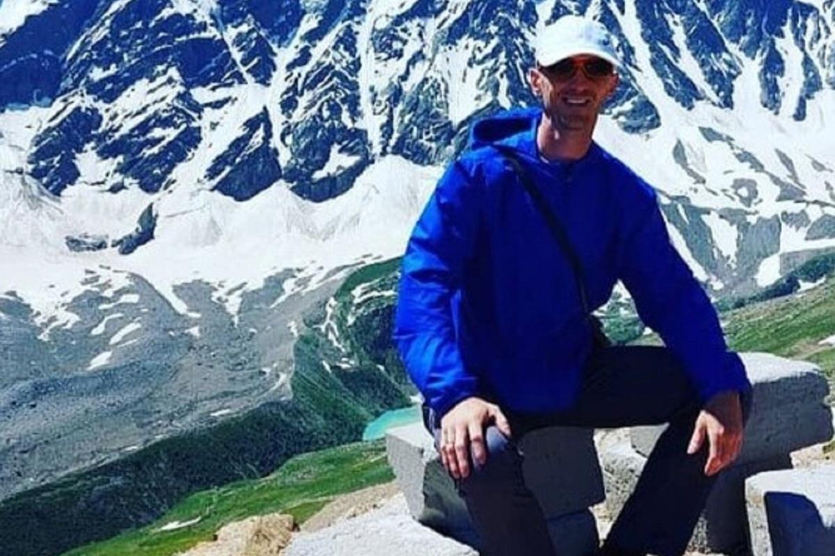 38-летний спортсмен из Красноярска погиб во время горного забега в Домбае, сорвавшись с ледника 38-летний спортсмен из Красноярска погиб во время горного забега в Домбае, сорвавшись с ледника