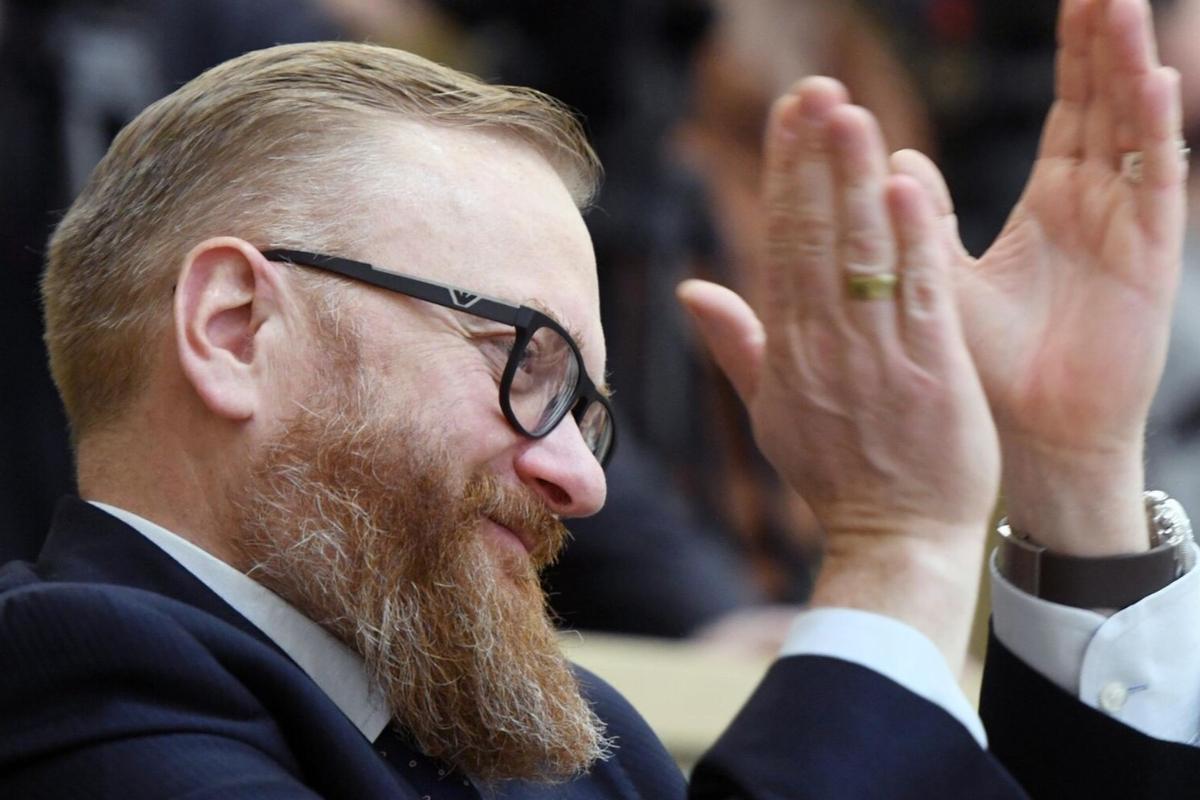 «Развращение общества»: Милонов объявил войну секс-шопам «Развращение общества»: Милонов объявил войну секс-шопам