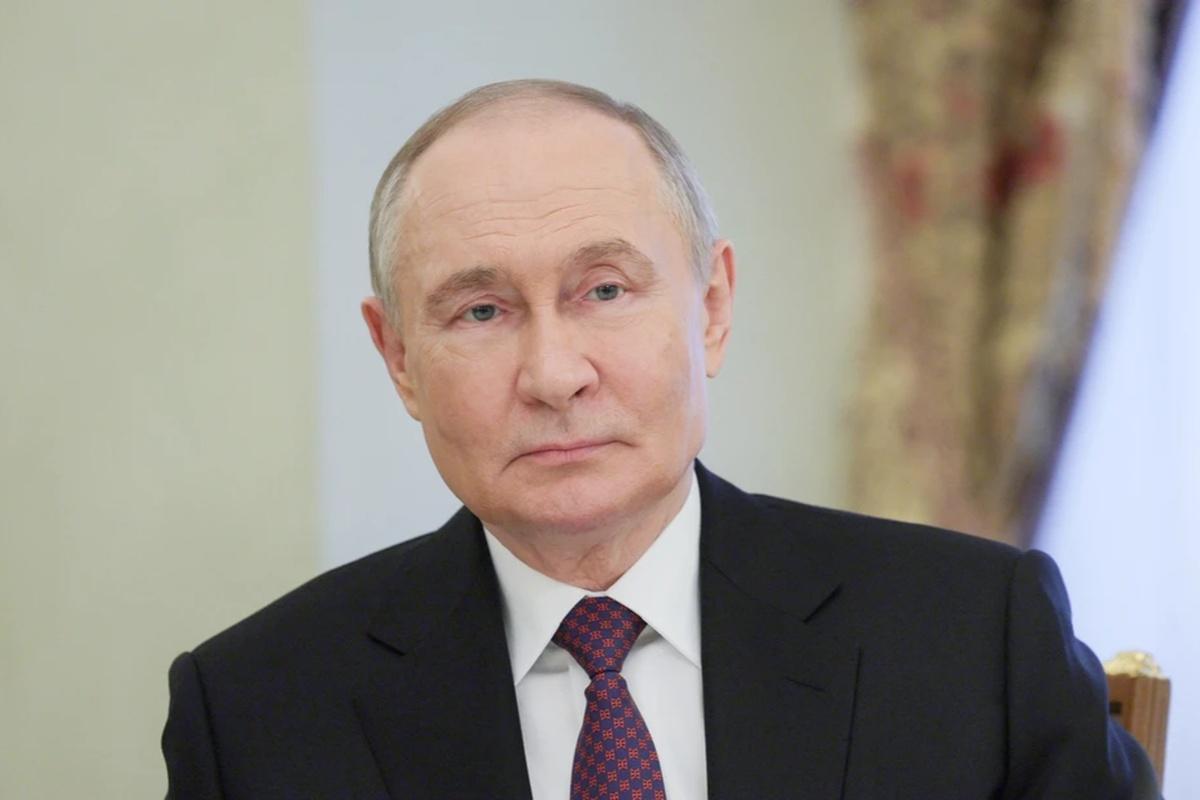 Песков прокомментировал планы показать Путина в «Простоквашино» Песков прокомментировал планы показать Путина в «Простоквашино»