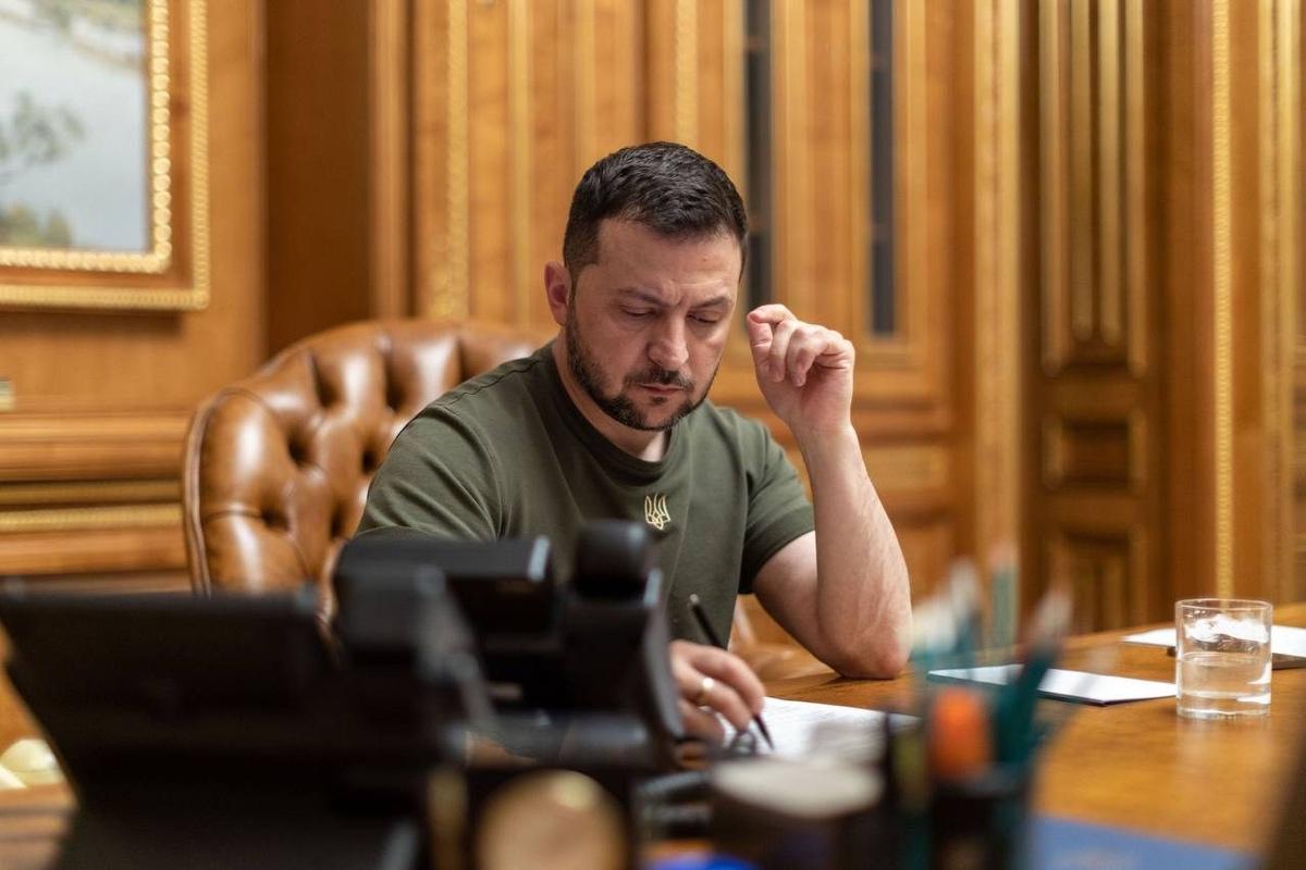 Зеленского заставят молчать на саммите НАТО Зеленского заставят молчать на саммите НАТО