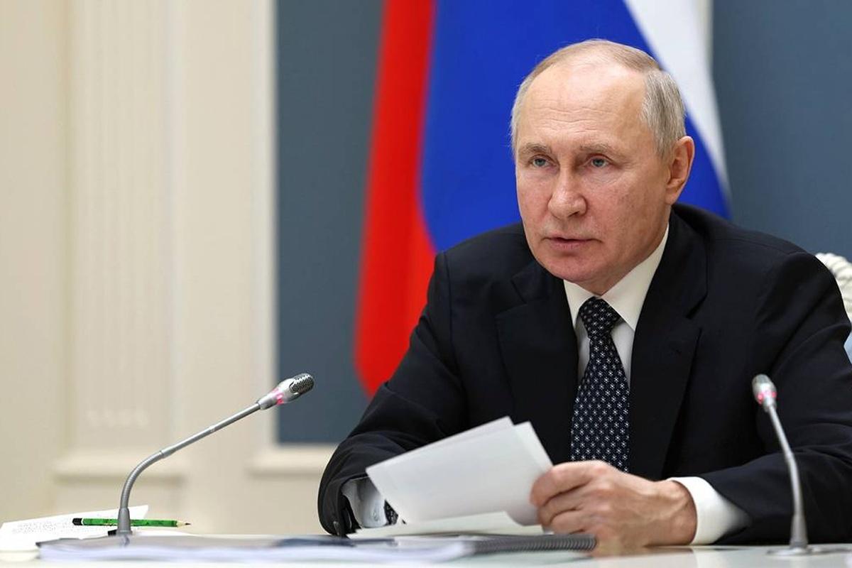 Путин заявил о начале серийного производства «Орешника» Путин заявил о начале серийного производства «Орешника»