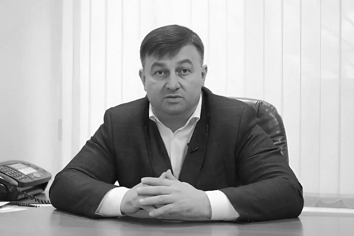 Умер на руках у мамы: неизвестные забили до смерти главу центра «Ростов без наркотиков» Горяинова Умер на руках у мамы: неизвестные забили до смерти главу центра «Ростов без наркотиков» Горяинова