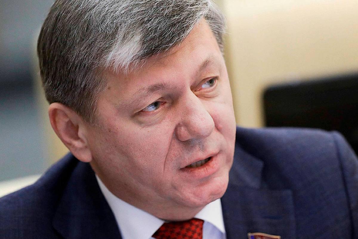 «Братские узы сильнее давления»: депутат Новиков о перспективах отношений России и Сербии «Братские узы сильнее давления»: депутат Новиков о перспективах отношений России и Сербии