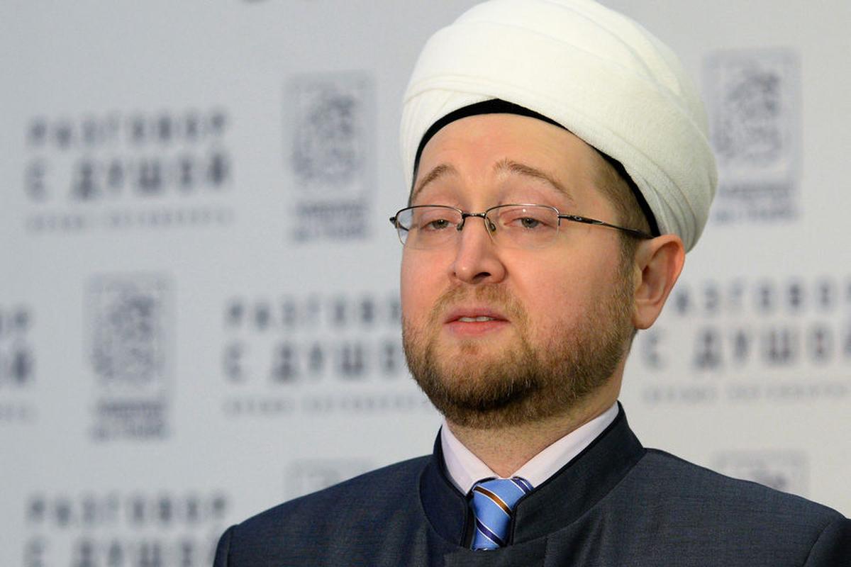 «Дело рук тех, кто хочет дестабилизировать общество»: муфтий Москвы о курсах по многоженству «Дело рук тех, кто хочет дестабилизировать общество»: муфтий Москвы о курсах по многоженству