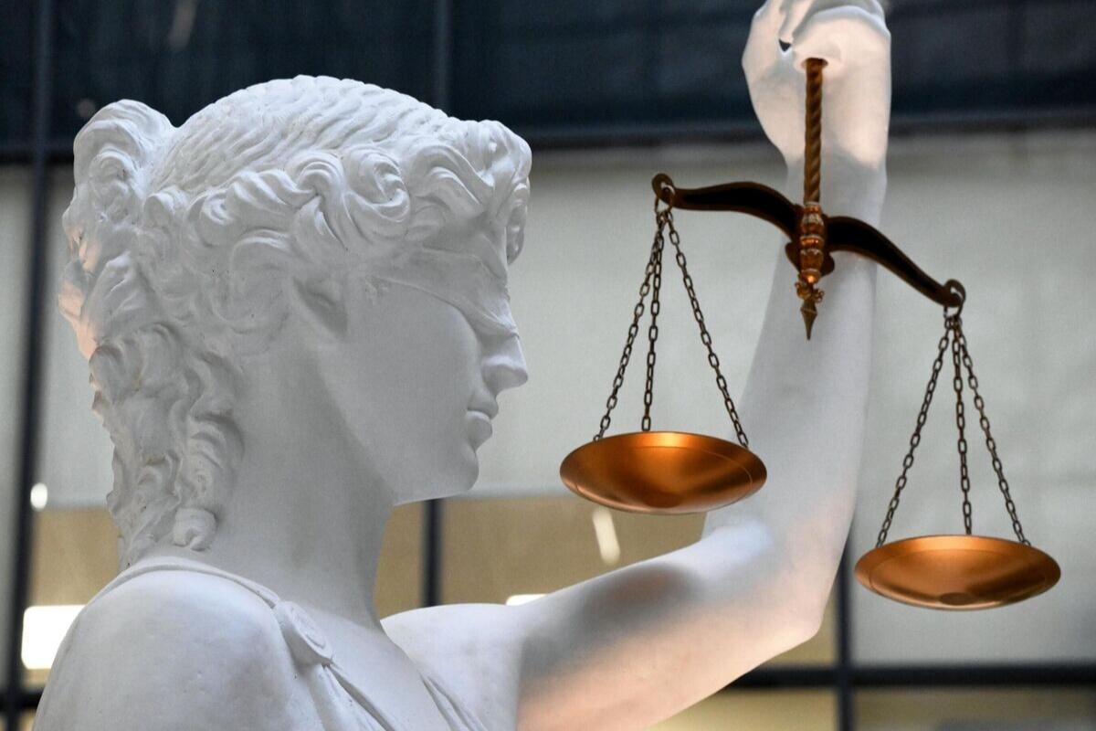 Суд арестовал активы бывшего замначальника управления Минобороны Васенина Суд арестовал активы бывшего замначальника управления Минобороны Васенина